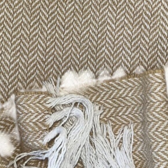 woolsaur cream khaki herringbone fringe trim wool throw blanket - Picture 3 of 4